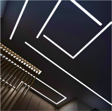 Пример световых линий flexy на натяжном потолке 4102